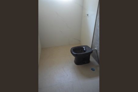 Casa à venda com 396m², 2 quartos e sem vaga Casa à venda com 396m², 2 quartos e sem vagaBanheiro 1