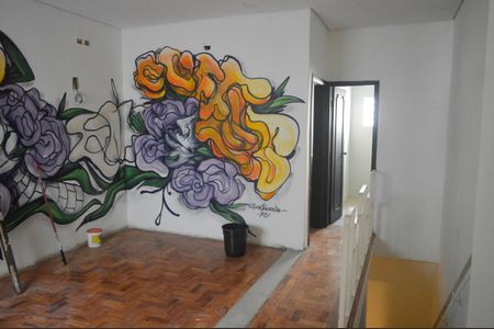 Casa à venda com 396m², 2 quartos e sem vaga Casa à venda com 396m², 2 quartos e sem vagaSala/Cozinha