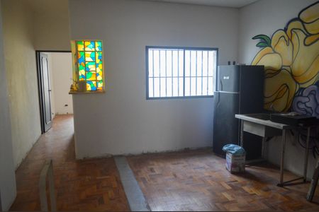 Casa à venda com 396m², 2 quartos e sem vaga Casa à venda com 396m², 2 quartos e sem vagaSala/Cozinha