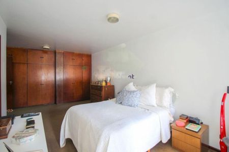 Casa à venda com 430m², 4 quartos e 4 vagas
