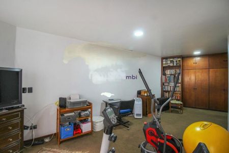 Casa à venda com 430m², 4 quartos e 4 vagas
