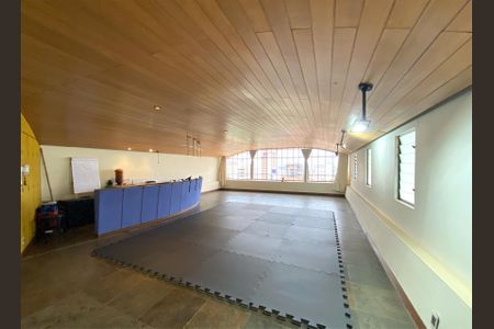 Casa à venda com 345m², 6 quartos e 4 vagasSala de Estar