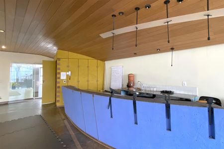 Casa à venda com 345m², 6 quartos e 4 vagasBancada da Sala de Estar