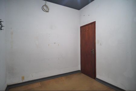 Casa à venda com 300m², 5 quartos e 2 vagasQuarto 3