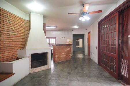 Casa à venda com 300m², 5 quartos e 2 vagasSala