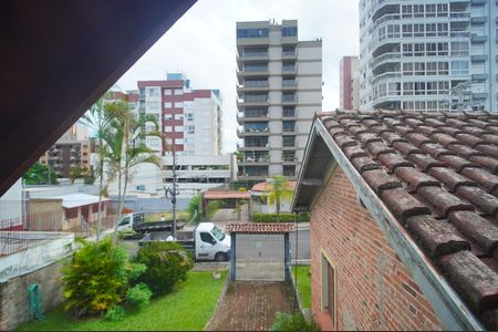 Casa à venda com 300m², 5 quartos e 2 vagasVista do Quarto 1