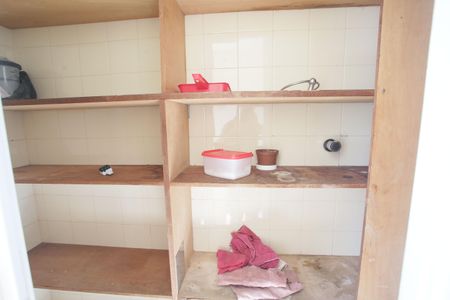 Apartamento à venda com 60m², 2 quartos e 1 vaga Apartamento à venda com 60m², 2 quartos e 1 vagaDespensa