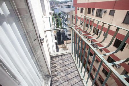 Apartamento à venda com 60m², 2 quartos e 1 vaga Apartamento à venda com 60m², 2 quartos e 1 vagaVaranda da Sala