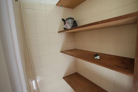 Apartamento à venda com 60m², 2 quartos e 1 vaga Apartamento à venda com 60m², 2 quartos e 1 vagaDespensa