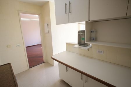 Apartamento à venda com 60m², 2 quartos e 1 vaga Apartamento à venda com 60m², 2 quartos e 1 vagaCozinha