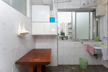 Apartamento à venda com 116m², 3 quartos e 1 vagaÁrea de Serviço