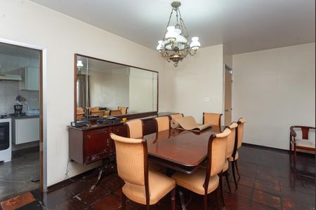 Apartamento à venda com 116m², 3 quartos e 1 vagaSala