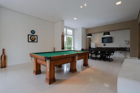 Apartamento à venda com 163m², 3 quartos e 3 vagas Apartamento à venda com 163m², 3 quartos e 3 vagasÁrea comum - Salão de jogos