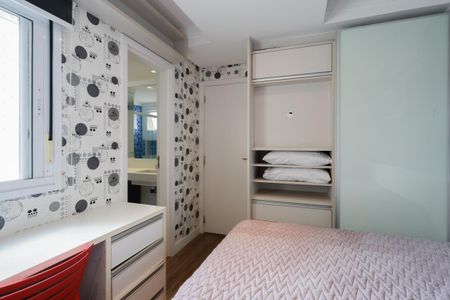 Apartamento à venda com 163m², 3 quartos e 3 vagas Apartamento à venda com 163m², 3 quartos e 3 vagasSuíte 3