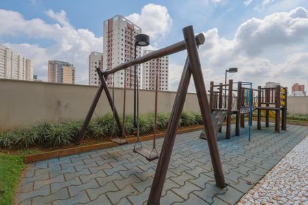 Apartamento à venda com 163m², 3 quartos e 3 vagas Apartamento à venda com 163m², 3 quartos e 3 vagasÁrea comum - Playground