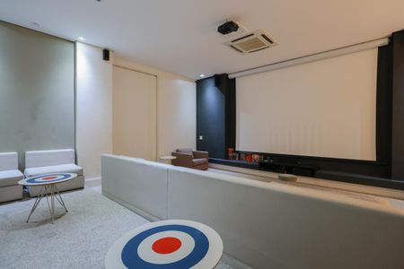 Apartamento à venda com 163m², 3 quartos e 3 vagas Apartamento à venda com 163m², 3 quartos e 3 vagasÁrea comum - Sala de Cinema