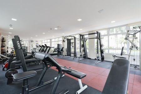 Apartamento à venda com 163m², 3 quartos e 3 vagas Apartamento à venda com 163m², 3 quartos e 3 vagasÁrea comum - Academia