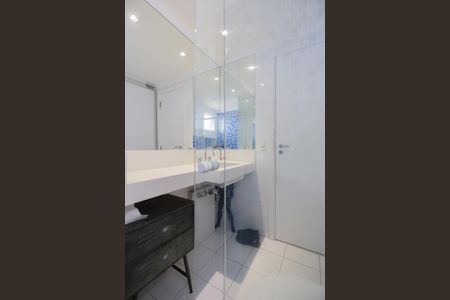 Apartamento à venda com 163m², 3 quartos e 3 vagas Apartamento à venda com 163m², 3 quartos e 3 vagasBanheiro da Suíte 3