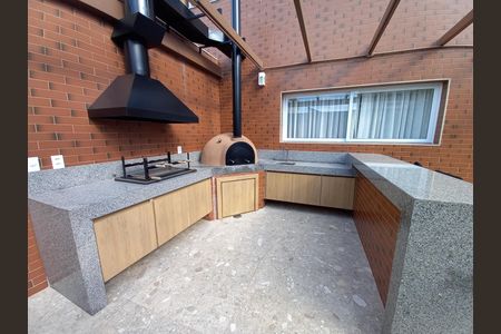 Apartamento à venda com 61m², 2 quartos e 1 vaga Apartamento à venda com 61m², 2 quartos e 1 vagaÁrea Comum -Churrasqueira