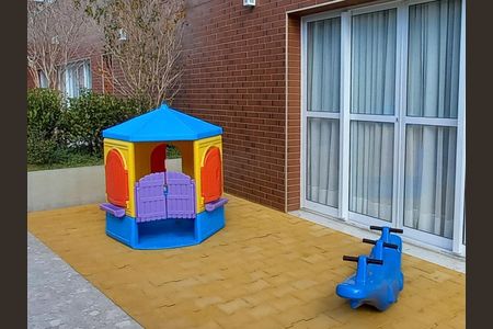 Apartamento à venda com 61m², 2 quartos e 1 vaga Apartamento à venda com 61m², 2 quartos e 1 vagaÁrea Comum - Playground