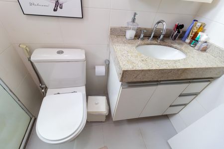 Apartamento à venda com 102m², 3 quartos e 2 vagasBanheiro da Suíte