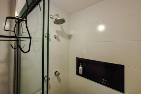 Studio à venda com 25m², 1 quarto e sem vaga Studio à venda com 25m², 1 quarto e sem vagaBanheiro
