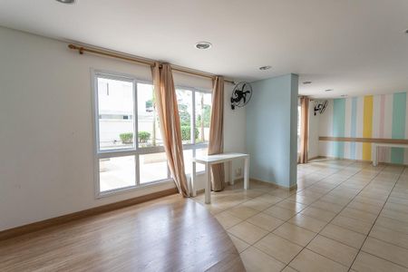 Apartamento à venda com 62m², 2 quartos e 1 vaga Apartamento à venda com 62m², 2 quartos e 1 vagaÁrea comum - Salão de festas