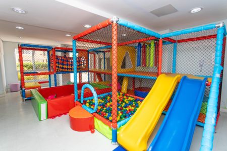 Apartamento à venda com 62m², 2 quartos e 1 vaga Apartamento à venda com 62m², 2 quartos e 1 vagaÁrea comum - Brinquedo