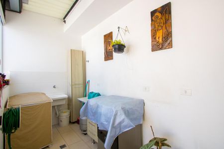 Apartamento à venda com 100m², 2 quartos e 1 vaga Apartamento à venda com 100m², 2 quartos e 1 vagaÁrea de serviço/Espaço gourmet