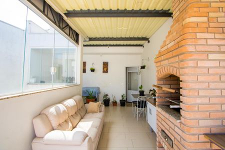 Apartamento à venda com 100m², 2 quartos e 1 vaga Apartamento à venda com 100m², 2 quartos e 1 vagaÁrea de serviço/Espaço gourmet