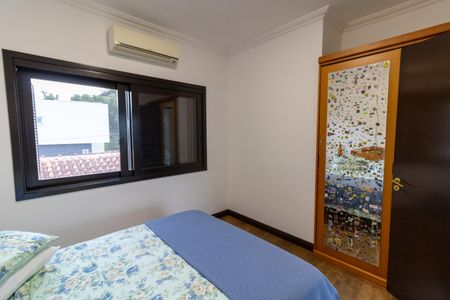 Casa de condomínio para alugar com 455m², 4 quartos e 2 vagas Casa de condomínio para alugar com 455m², 4 quartos e 2 vagasQuarto 3