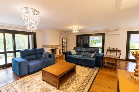 Casa de condomínio para alugar com 455m², 4 quartos e 2 vagas Casa de condomínio para alugar com 455m², 4 quartos e 2 vagasSala