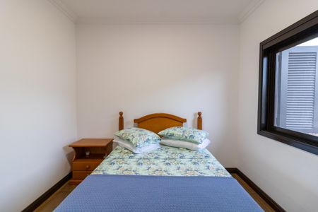 Casa de condomínio para alugar com 455m², 4 quartos e 2 vagas Casa de condomínio para alugar com 455m², 4 quartos e 2 vagasQuarto 3