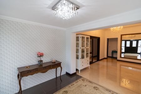 Casa de condomínio para alugar com 455m², 4 quartos e 2 vagas Casa de condomínio para alugar com 455m², 4 quartos e 2 vagasHall de entrada