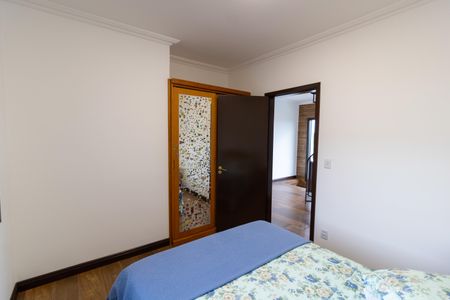 Casa de condomínio para alugar com 455m², 4 quartos e 2 vagas Casa de condomínio para alugar com 455m², 4 quartos e 2 vagasQuarto 3