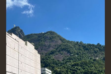 Apartamento à venda com 38m², 1 quarto e sem vaga Apartamento à venda com 38m², 1 quarto e sem vagaVista