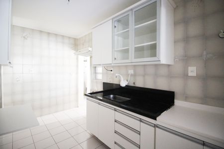 Apartamento à venda com 78m², 2 quartos e 1 vaga Apartamento à venda com 78m², 2 quartos e 1 vagaCozinha