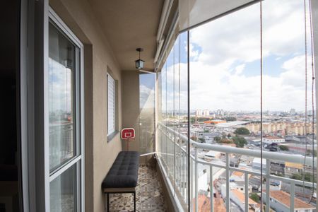 Apartamento à venda com 65m², 2 quartos e 1 vagaVaranda