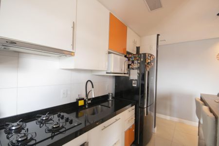 Apartamento à venda com 65m², 2 quartos e 1 vagaCozinha e Área de serviço