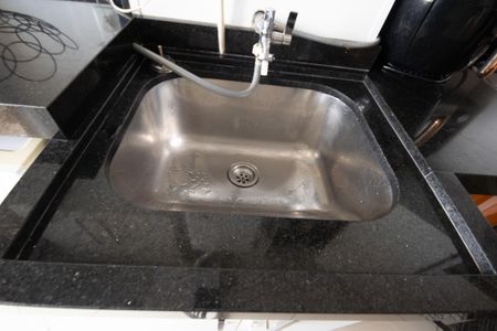 Apartamento à venda com 65m², 2 quartos e 1 vagaCozinha e Área de serviço