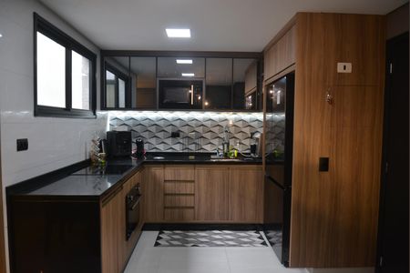 Apartamento à venda com 117m², 2 quartos e 2 vagasCozinha