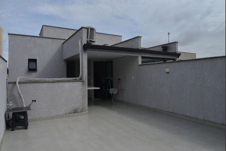 Apartamento à venda com 117m², 2 quartos e 2 vagasCobertura