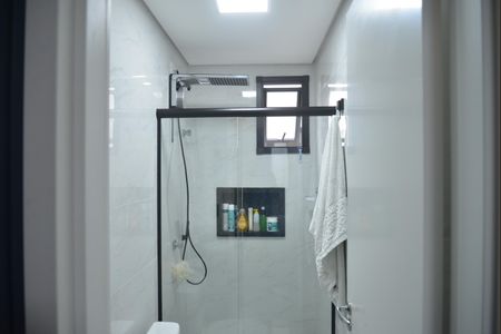 Apartamento à venda com 117m², 2 quartos e 2 vagasBanheiro da Suíte