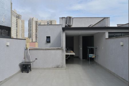 Apartamento à venda com 117m², 2 quartos e 2 vagasCobertura