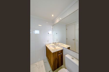 Apartamento à venda com 112m², 3 quartos e 2 vagasBanheiro da Suíte 2