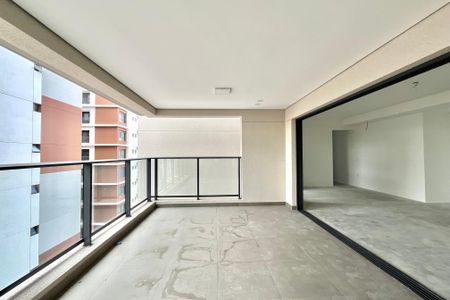 Varanda de apartamento à venda com 3 quartos, 141m² em Mirandópolis, São Paulo