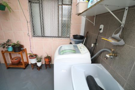 Casa à venda com 300m², 5 quartos e 2 vagasÁrea de Serviço