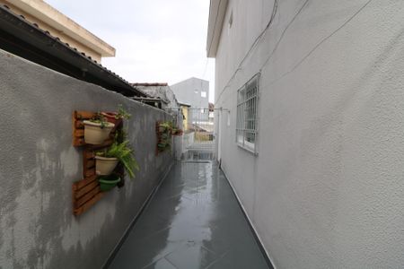 Casa à venda com 300m², 5 quartos e 2 vagasCorredor