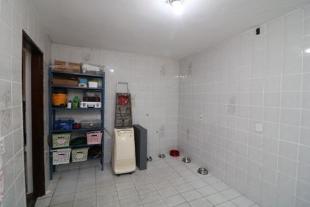 Casa à venda com 300m², 5 quartos e 2 vagasCozinha C2