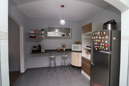 Casa à venda com 300m², 5 quartos e 2 vagasCozinha